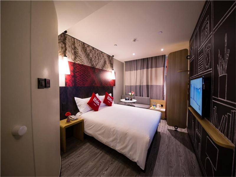 Ibis Guangzhou Yuexiu Park Metro Station Hotel Екстериор снимка