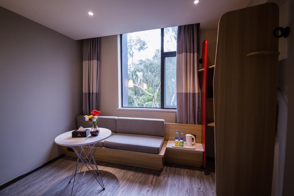Ibis Guangzhou Yuexiu Park Metro Station Hotel Екстериор снимка
